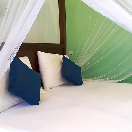 Ferienwohnung Moonlit Bay Weligama Exterior foto