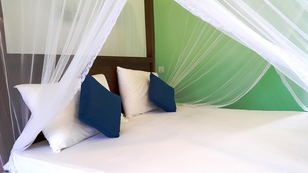 Ferienwohnung Moonlit Bay Weligama Exterior foto