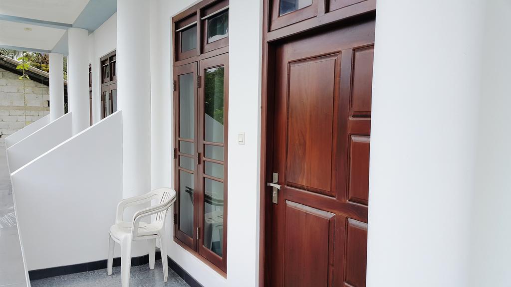 Ferienwohnung Moonlit Bay Weligama Exterior foto